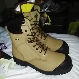 Size 12 steel toe boots